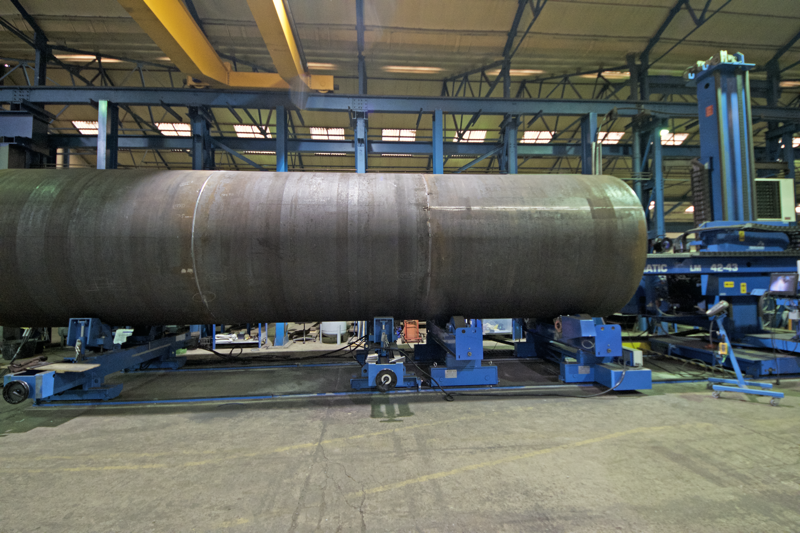 Rolled and welded steel pipes